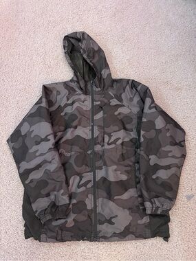 Old Navy Kids Hooded Camo Raincoat - Gray Camouflage